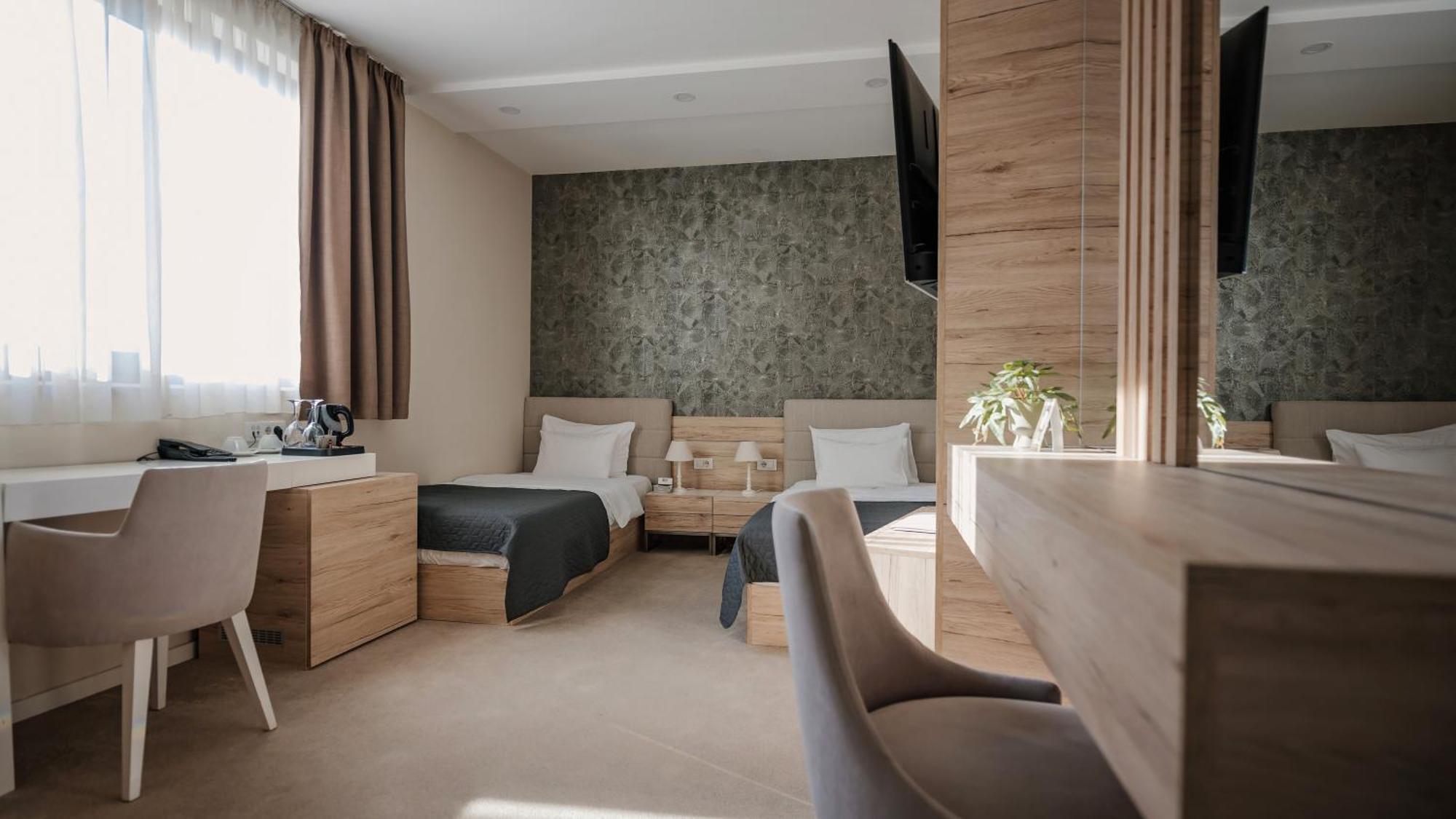 Ig Hotel Gornji Milanovac Dış mekan fotoğraf
